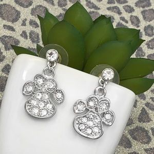 🌼 Paw Print Silver Rhinestone Post Drop Earrings
